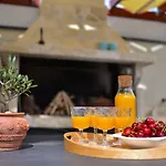 Teuta Zadarvillas Vila *