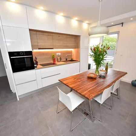 Teuta Zadarvillas * Zadar