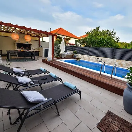 Teuta Zadarvillas Zára